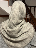 روسری سنگشور طرح مارک