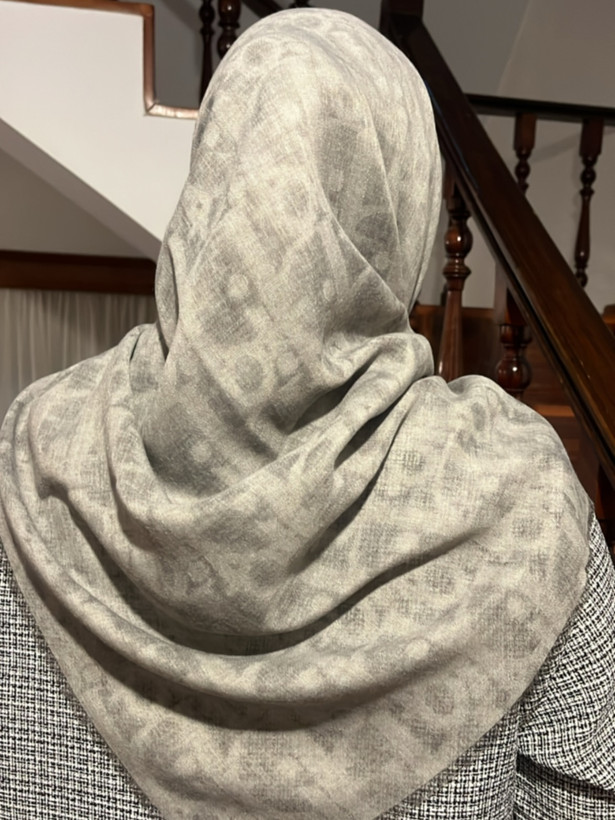 روسری سنگشور طرح مارک