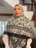 روسری نخ تافته