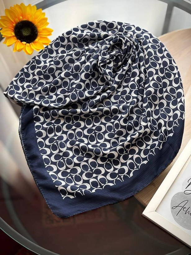 روسری نخی وارداتی طرح کوچ