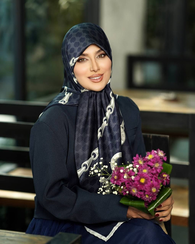 روسری ابریشم توییل زنجیری