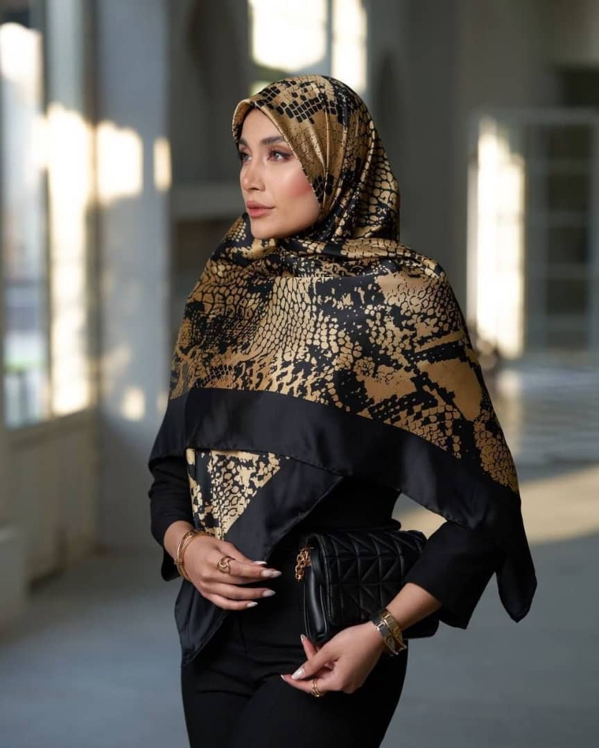 روسری ابریشم توییل