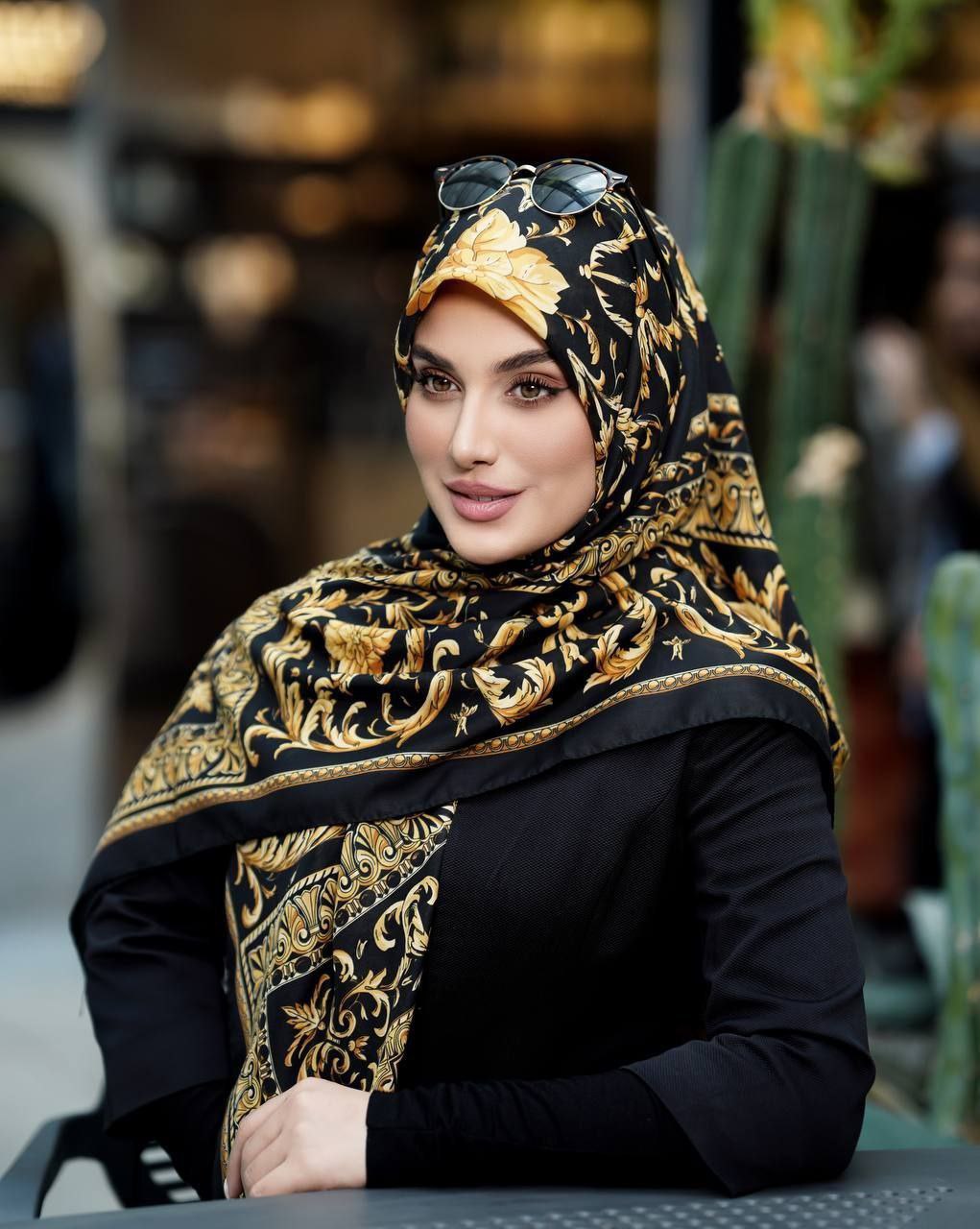 روسری نخ وال